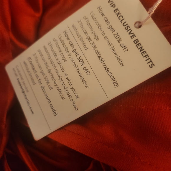 Elegant Cherley Red Strapless Satin Jumpsuit NWT. Size M. - Picture 9 of 9